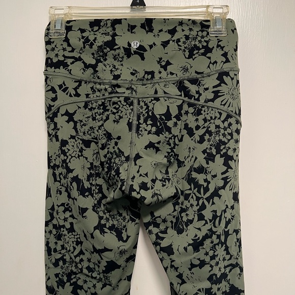 Lululemon in movement 25 inch - Picture 4 of 5